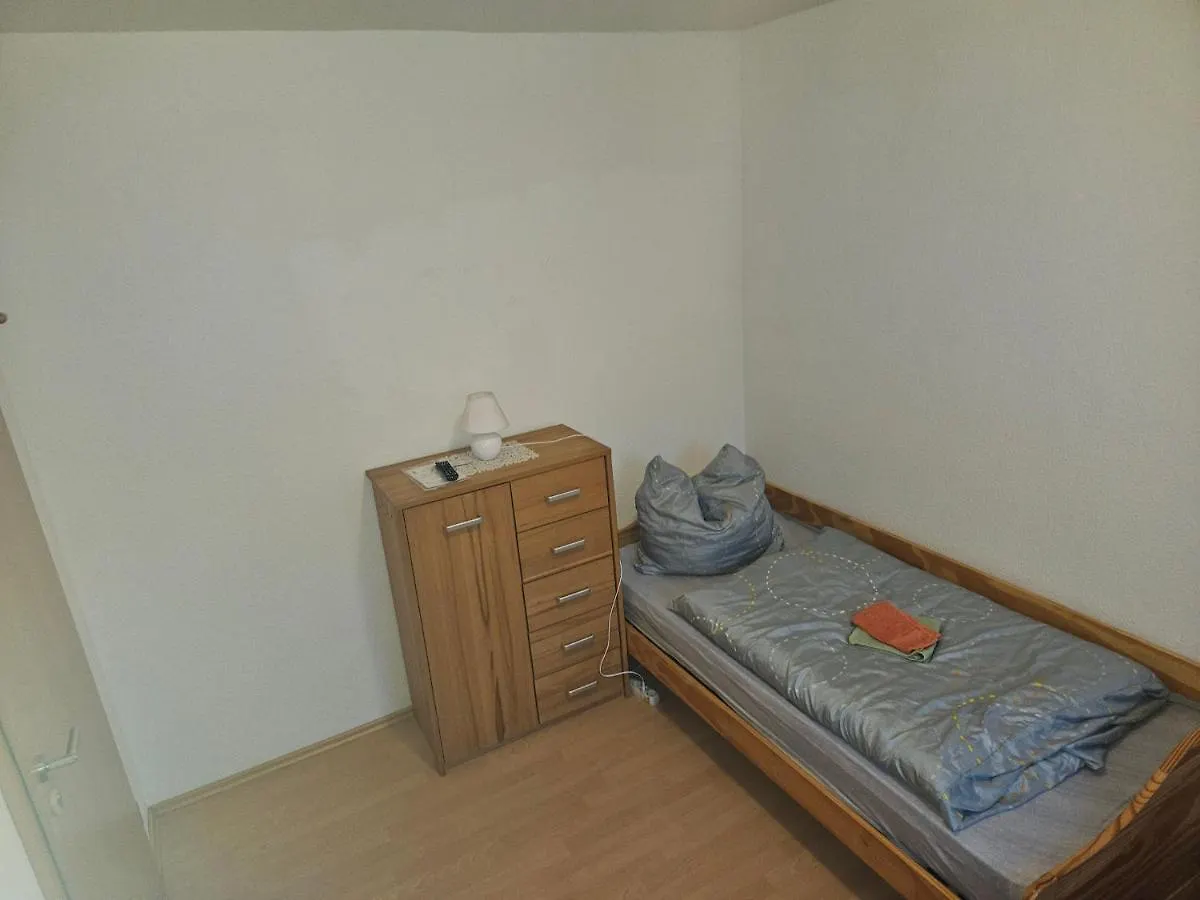 C & R Zimmervermietung Hannover 0*,